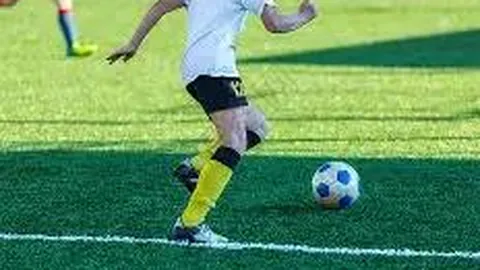 第九届校园足球文化节圆满收官，班级足球联赛完美谢幕